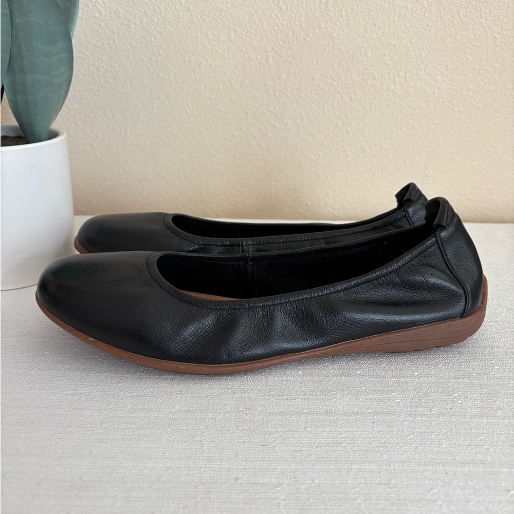 New Josef Seibel Black Leather Flexible Ballet Flats Women’s EU41 US9.5 - Picture 6 of 13